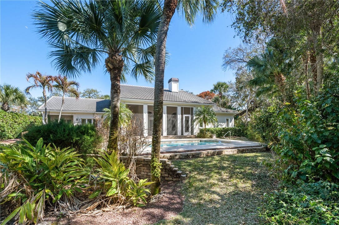 210 Shores Drive