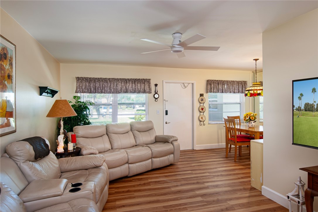 78 Royal Oak Drive 103