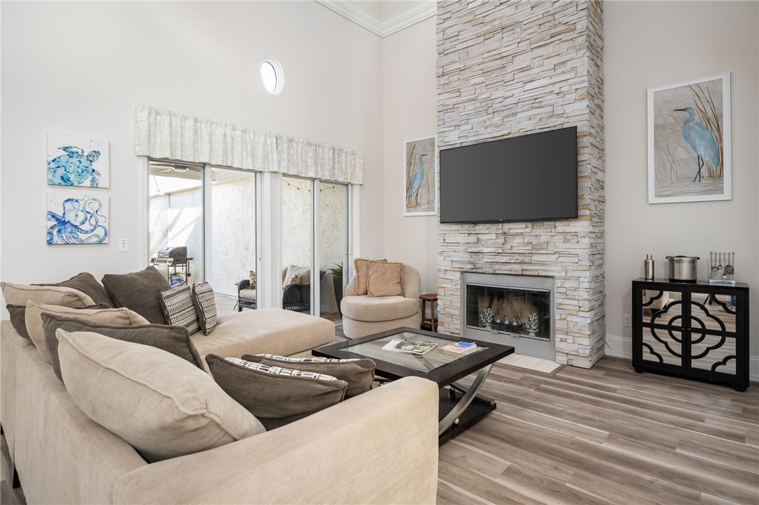 1464 Saint Davids Lane