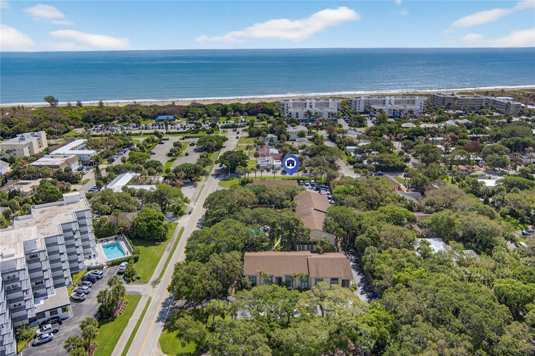 910 E Causeway Boulevard A4