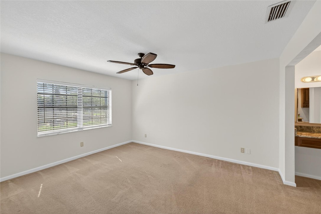 910 E Causeway Boulevard A4