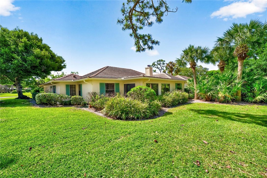 111 Prestwick Circle 1