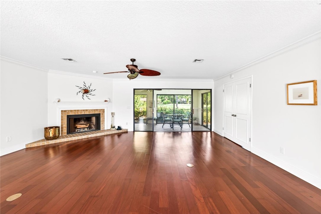 111 Prestwick Circle 1