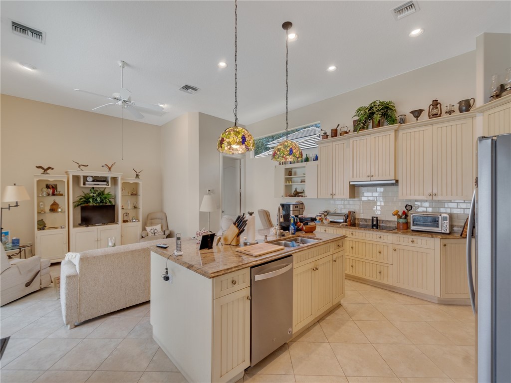 9065 Englewood Court