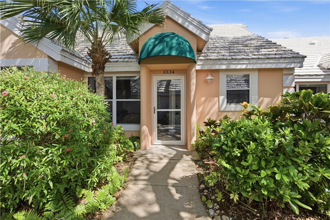 1334 Coral Park Lane 403