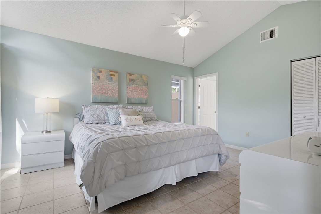 1334 Coral Park Lane 403