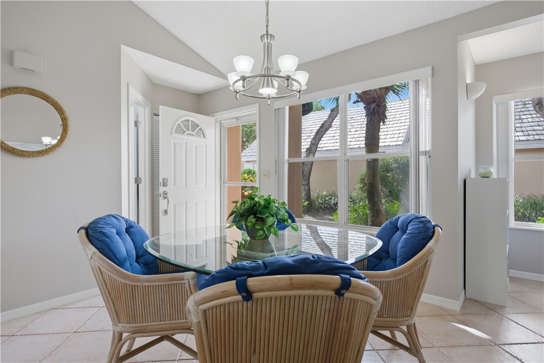 1334 Coral Park Lane 403