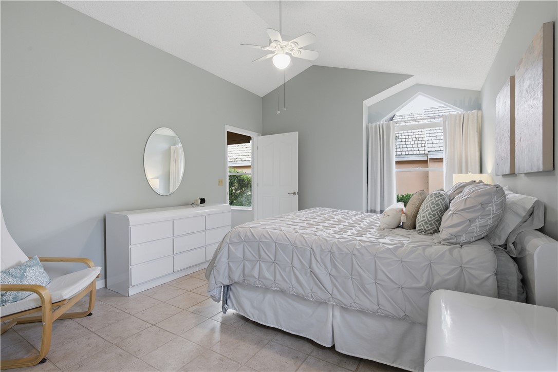 1334 Coral Park Lane 403
