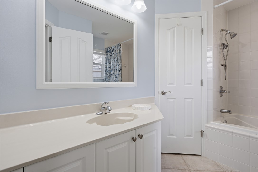 1334 Coral Park Lane 403