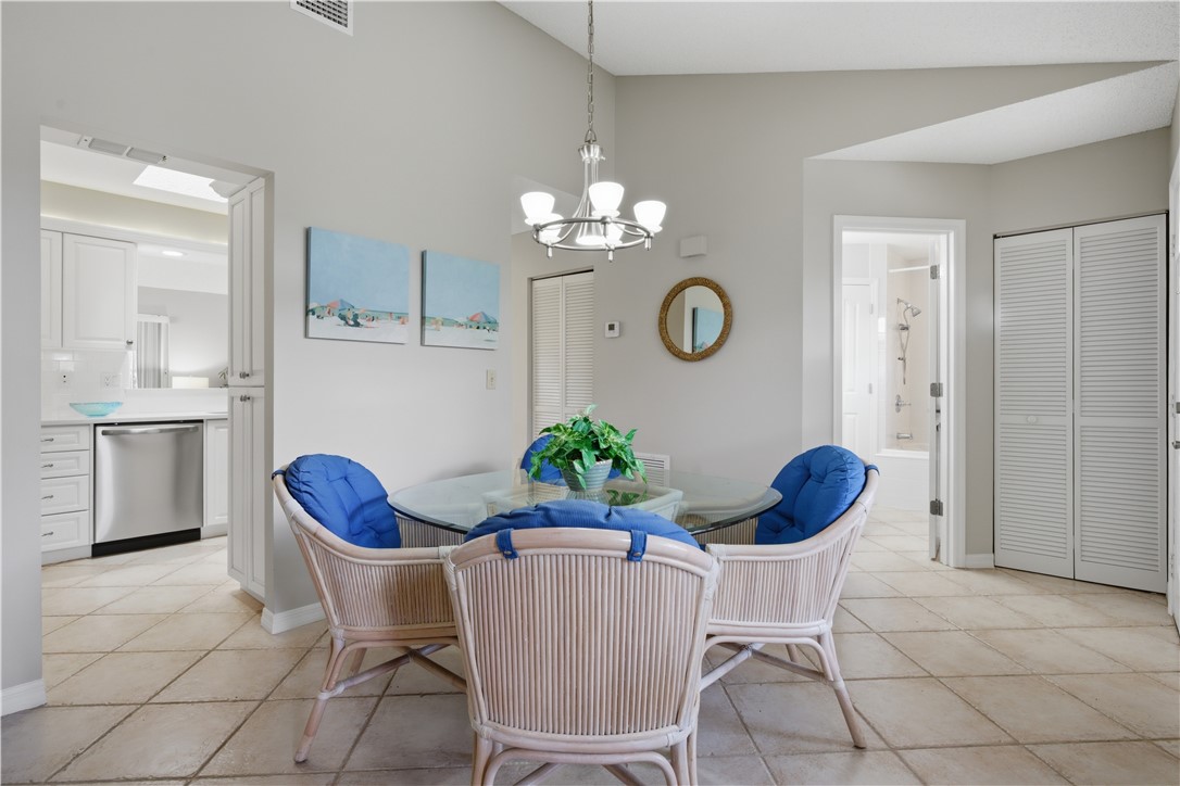 1334 Coral Park Lane 403