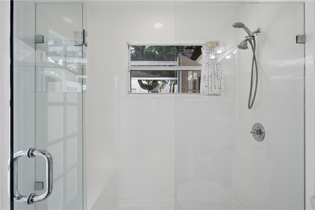 1334 Coral Park Lane 403