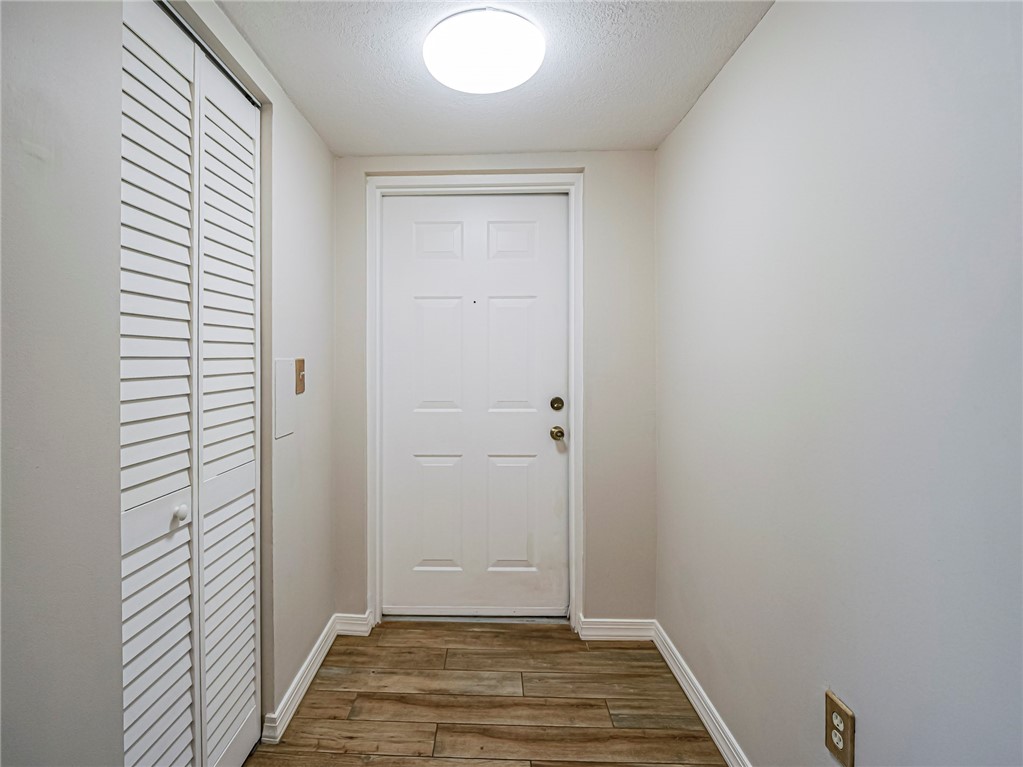 1590 S 42nd Circle 105