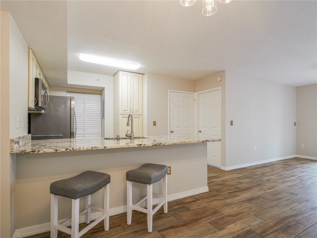 1590 S 42nd Circle 105