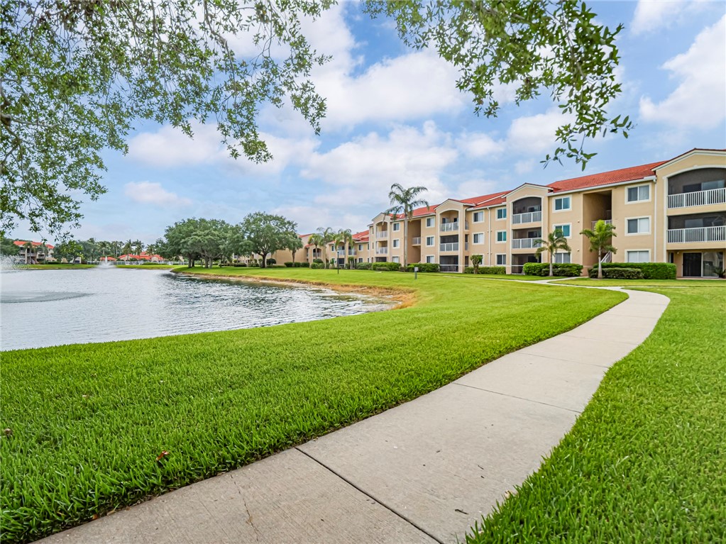 1590 S 42nd Circle 105