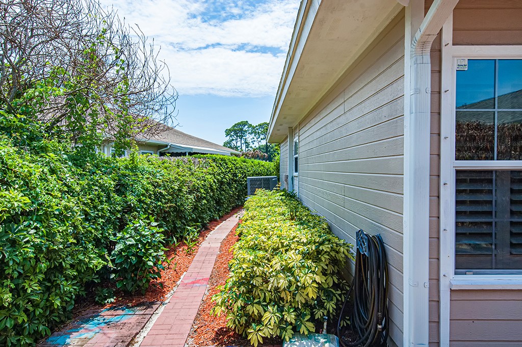 710 Timber Ridge Trail SW