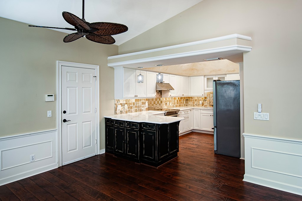 710 Timber Ridge Trail SW