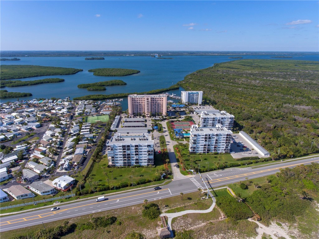 5159 N Highway A1a Highway 812