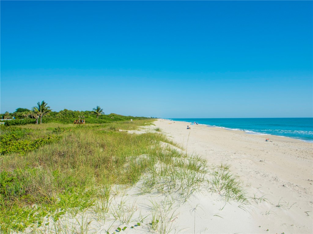 5159 N Highway A1a Highway 812