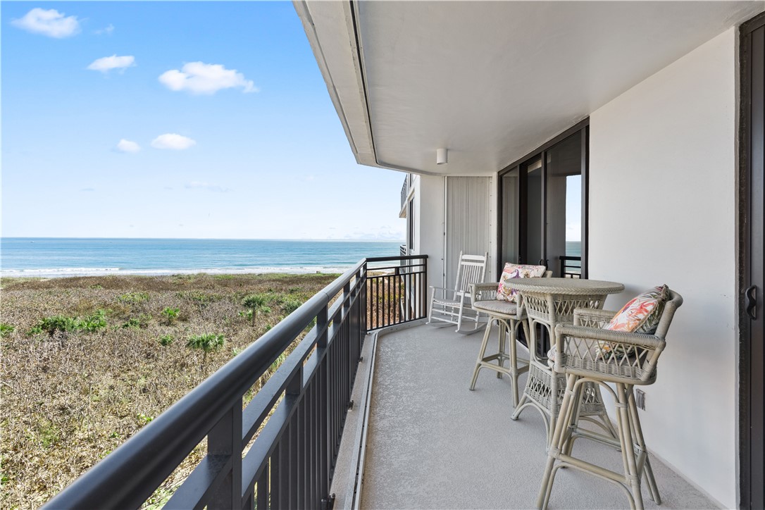 2800 N Highway A1a Island 503