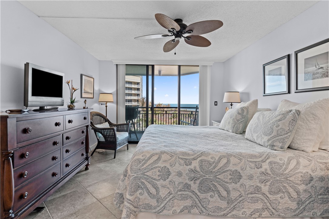 2800 N Highway A1a Island 503