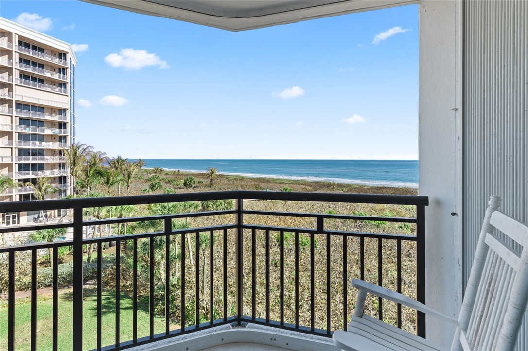 2800 N Highway A1a Island 503