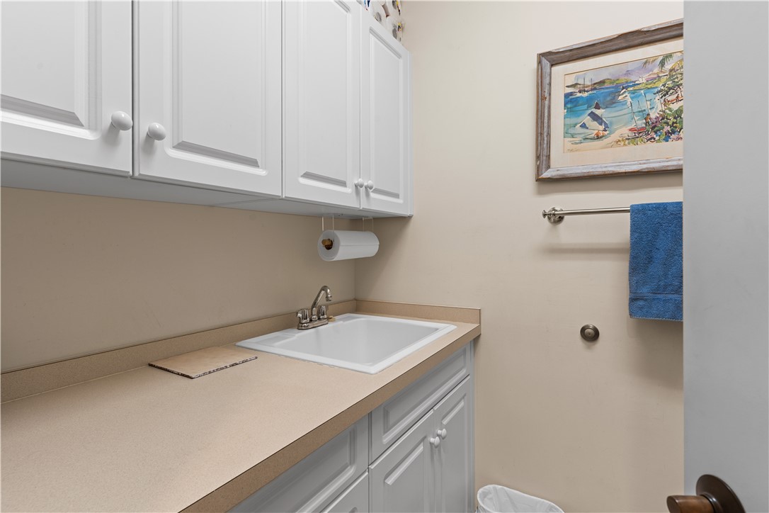 8975 Palm Breeze Terrace