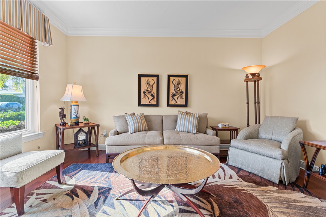 8975 Palm Breeze Terrace