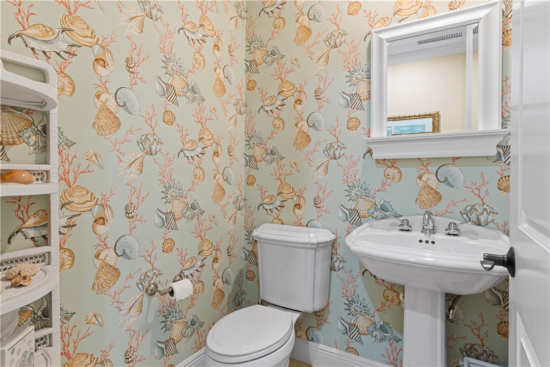 8975 Palm Breeze Terrace
