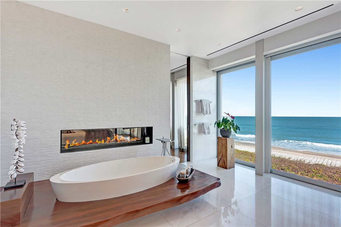 3700 Ocean Drive