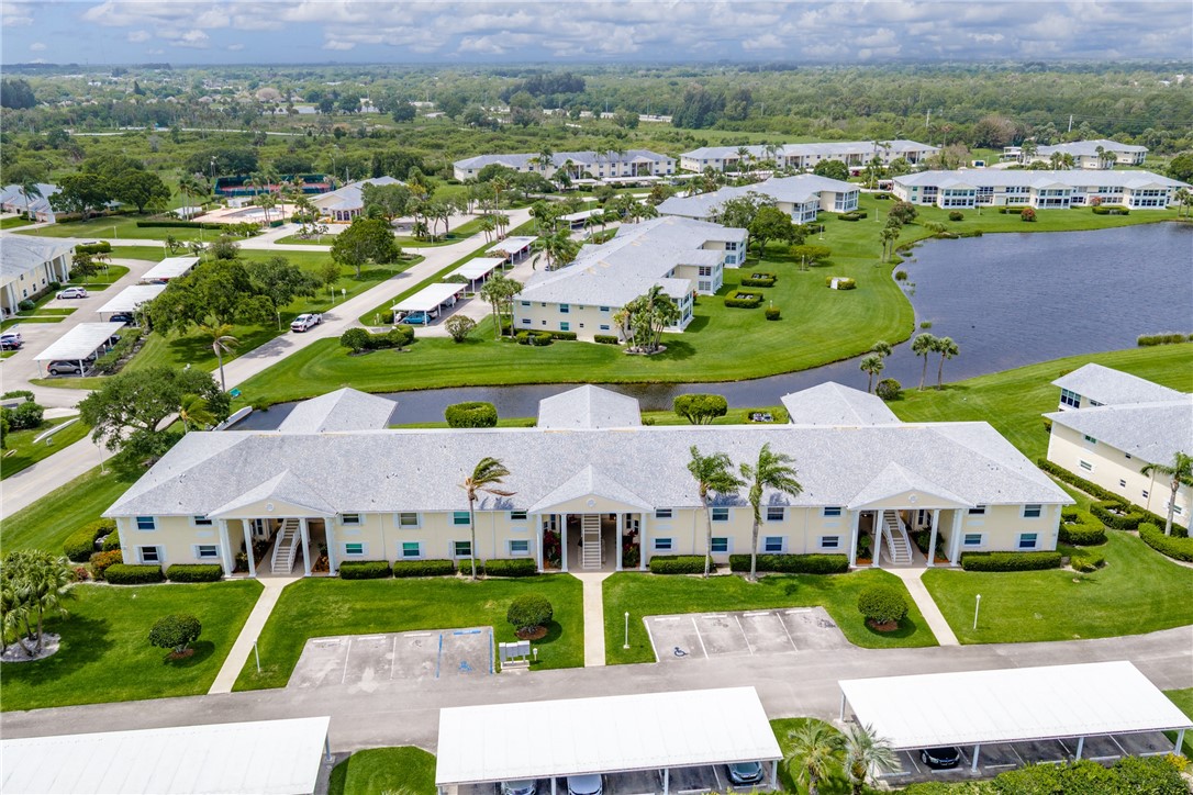 365 N Grove Isle Circle 365