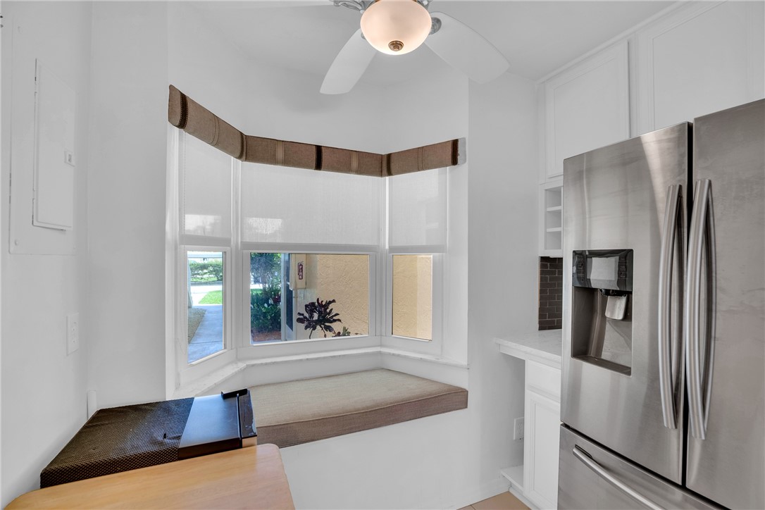 365 N Grove Isle Circle 365