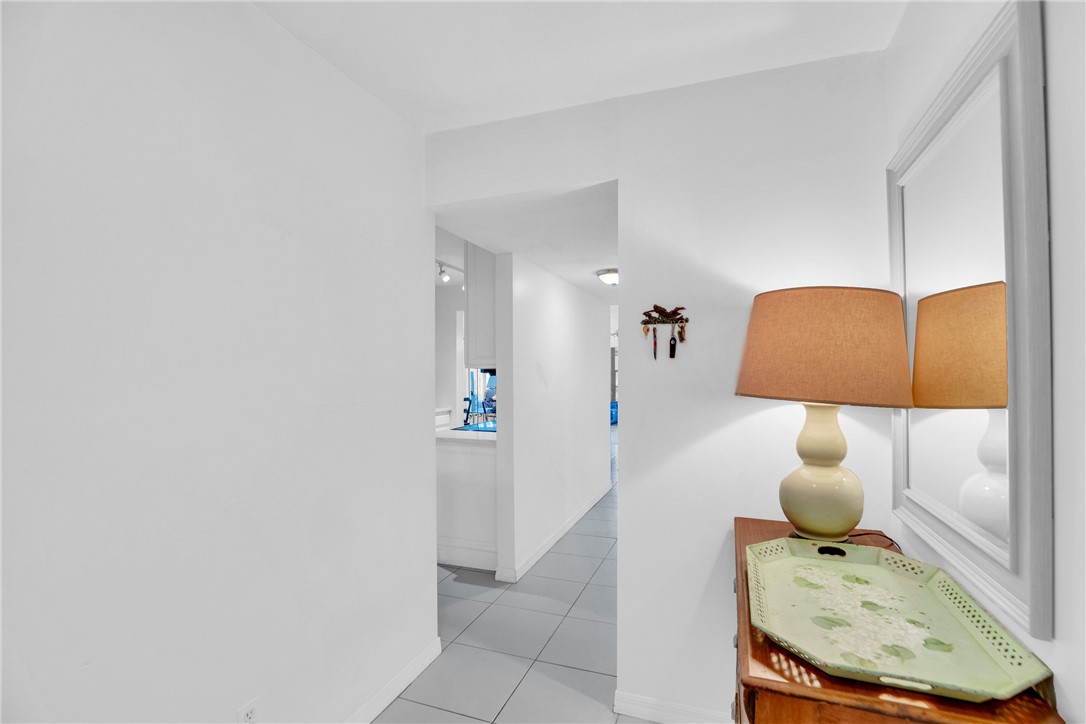 365 N Grove Isle Circle 365