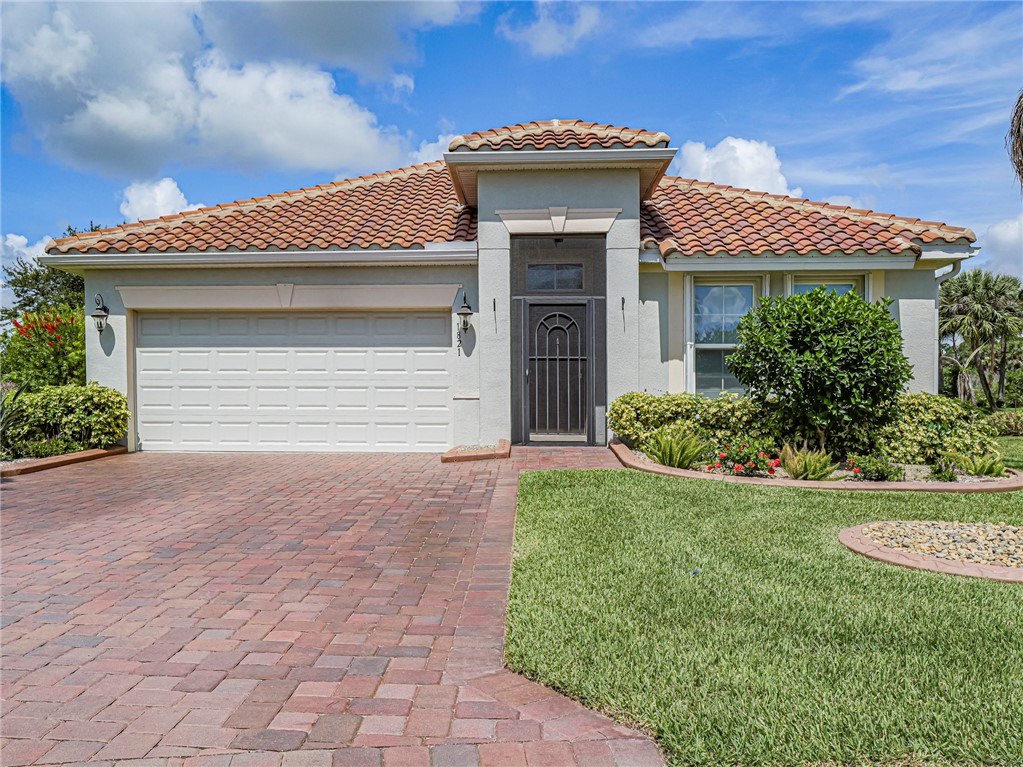 1821 Berkshire Circle SW