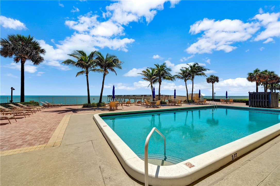 4800 Highway A1a Highway 413