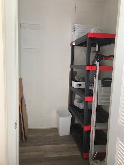 103 Royal Oak Drive 106
