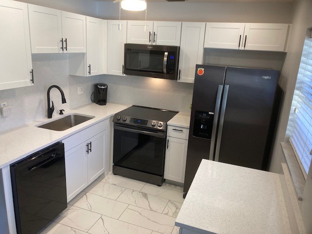 103 Royal Oak Drive 106