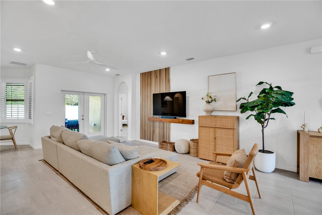 155 52nd Square