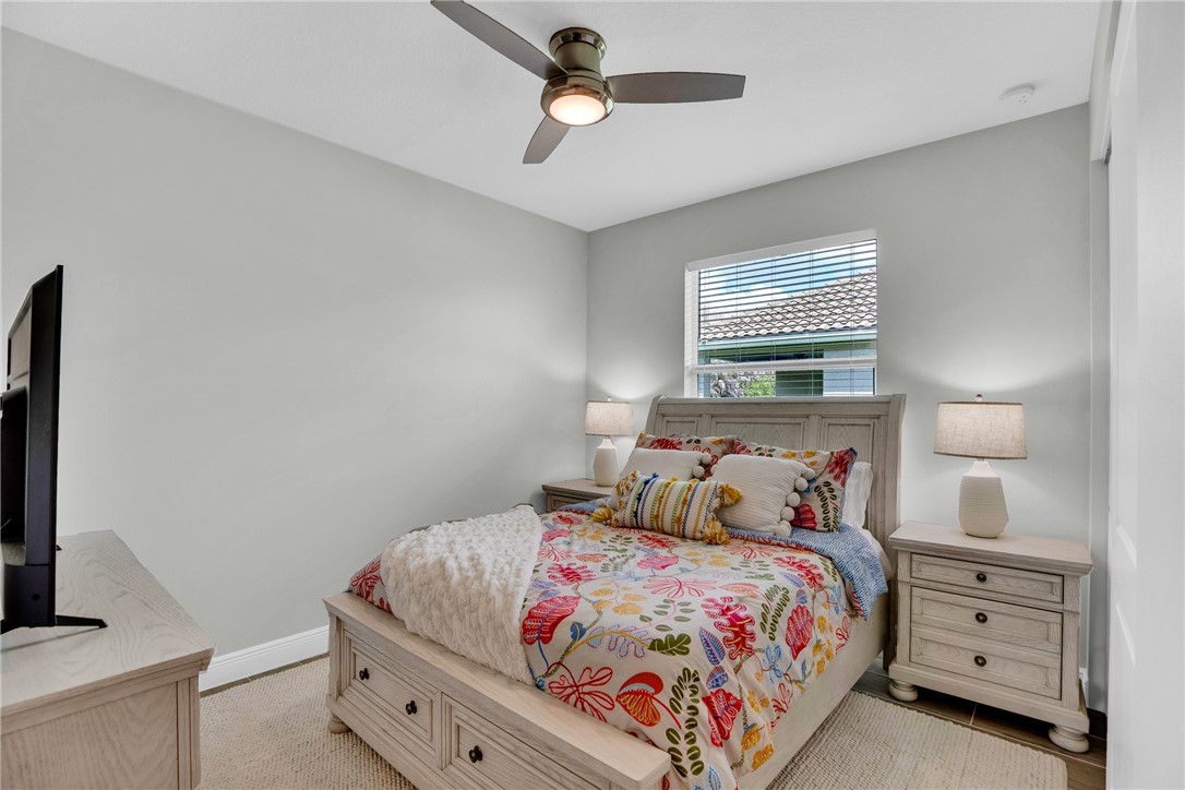 6580 Samuel Lane