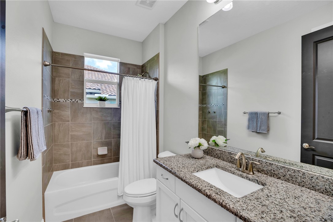 6580 Samuel Lane