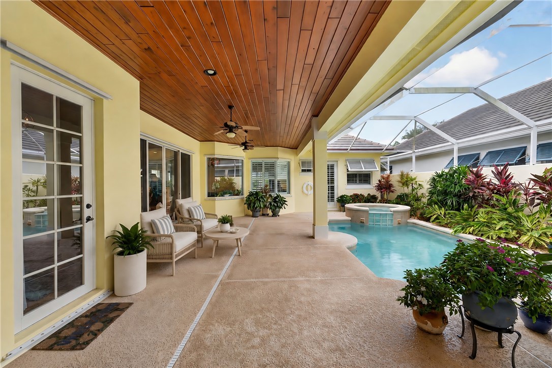 2087 Autumn Lane