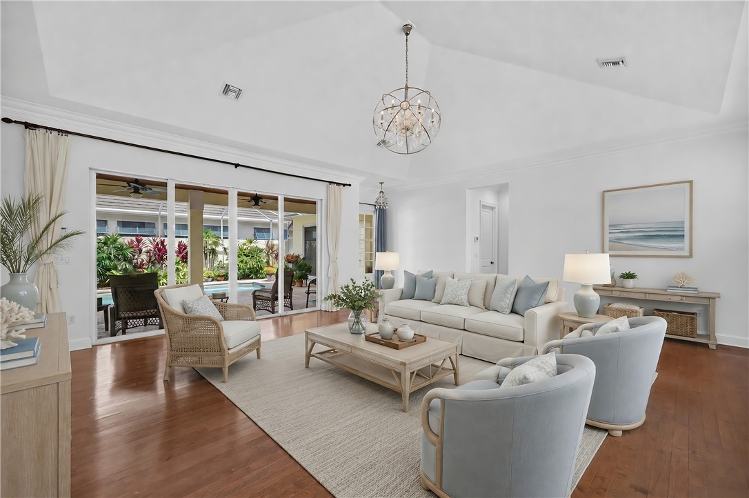 2087 Autumn Lane