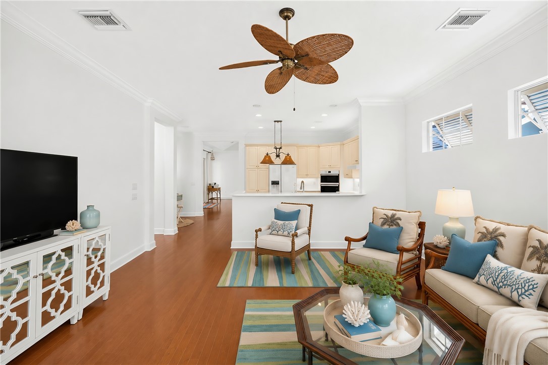 2087 Autumn Lane