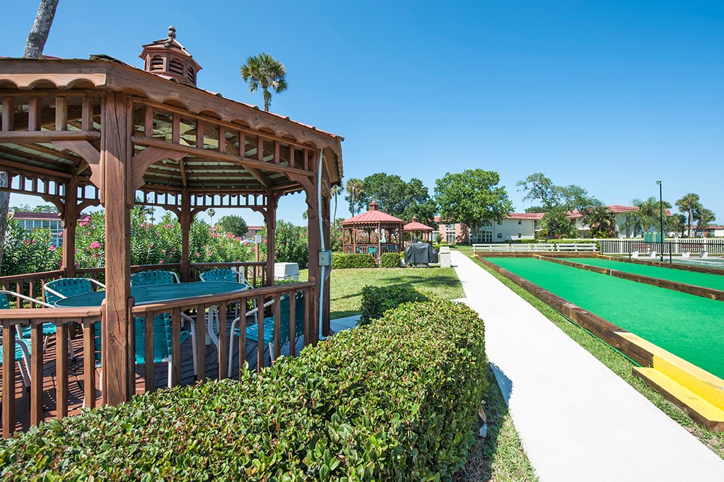 78 Royal Oak Drive 201