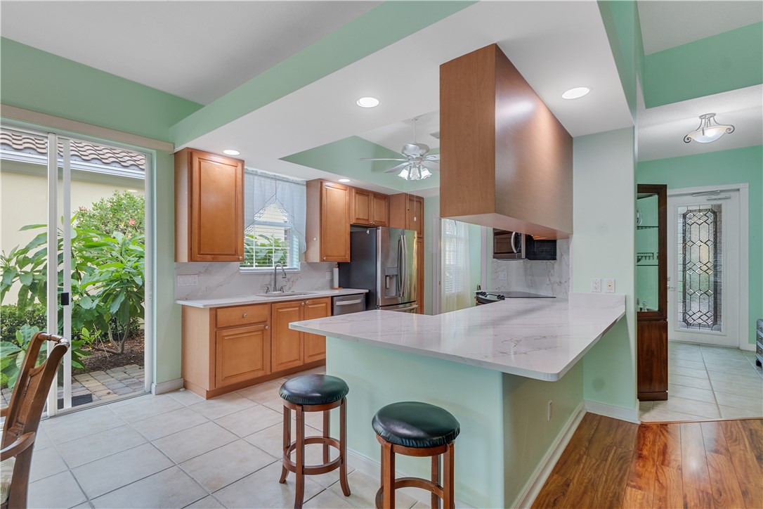 5297 Eleuthra Circle