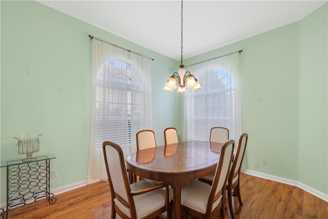 5297 Eleuthra Circle