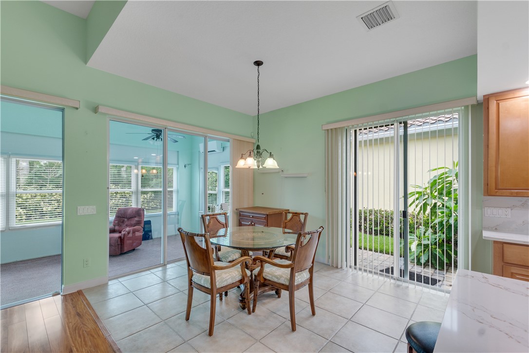 5297 Eleuthra Circle