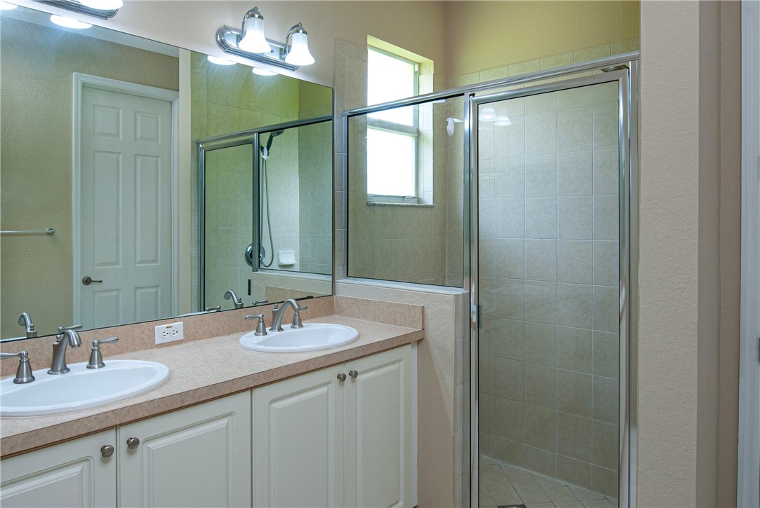 9851 E Verona Circle