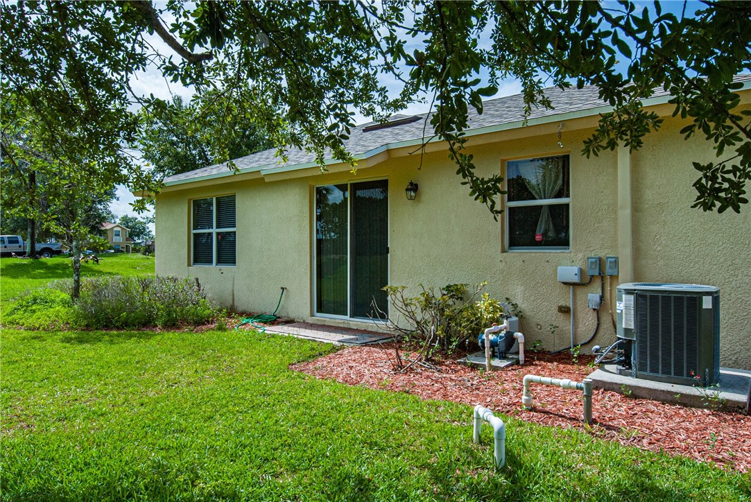 9851 E Verona Circle
