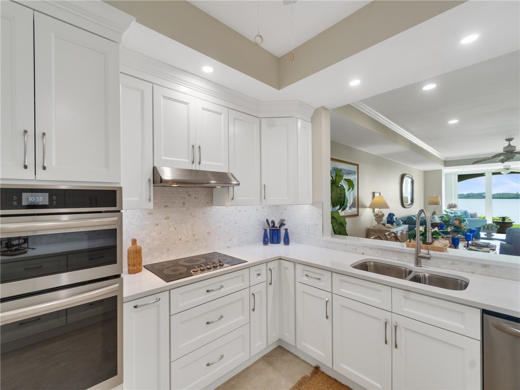 5380 E Harbor Village Drive 102