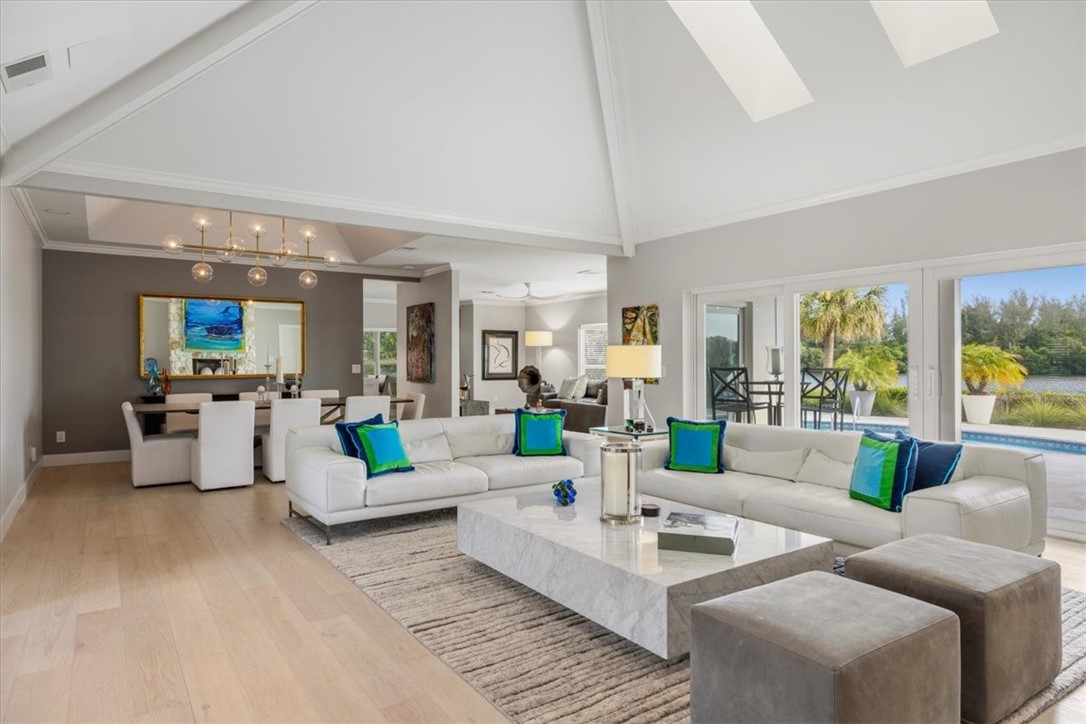 29 Cache Cay Drive